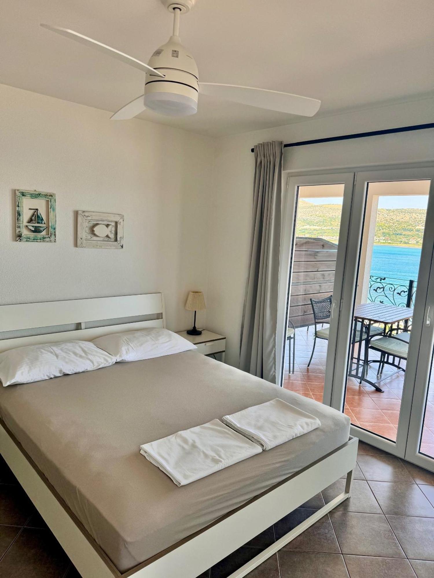 Apartment Nanito Трогир Экстерьер фото