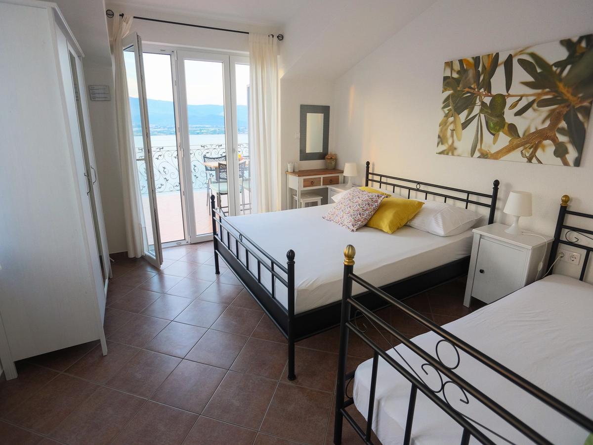 Apartment Nanito Трогир Экстерьер фото