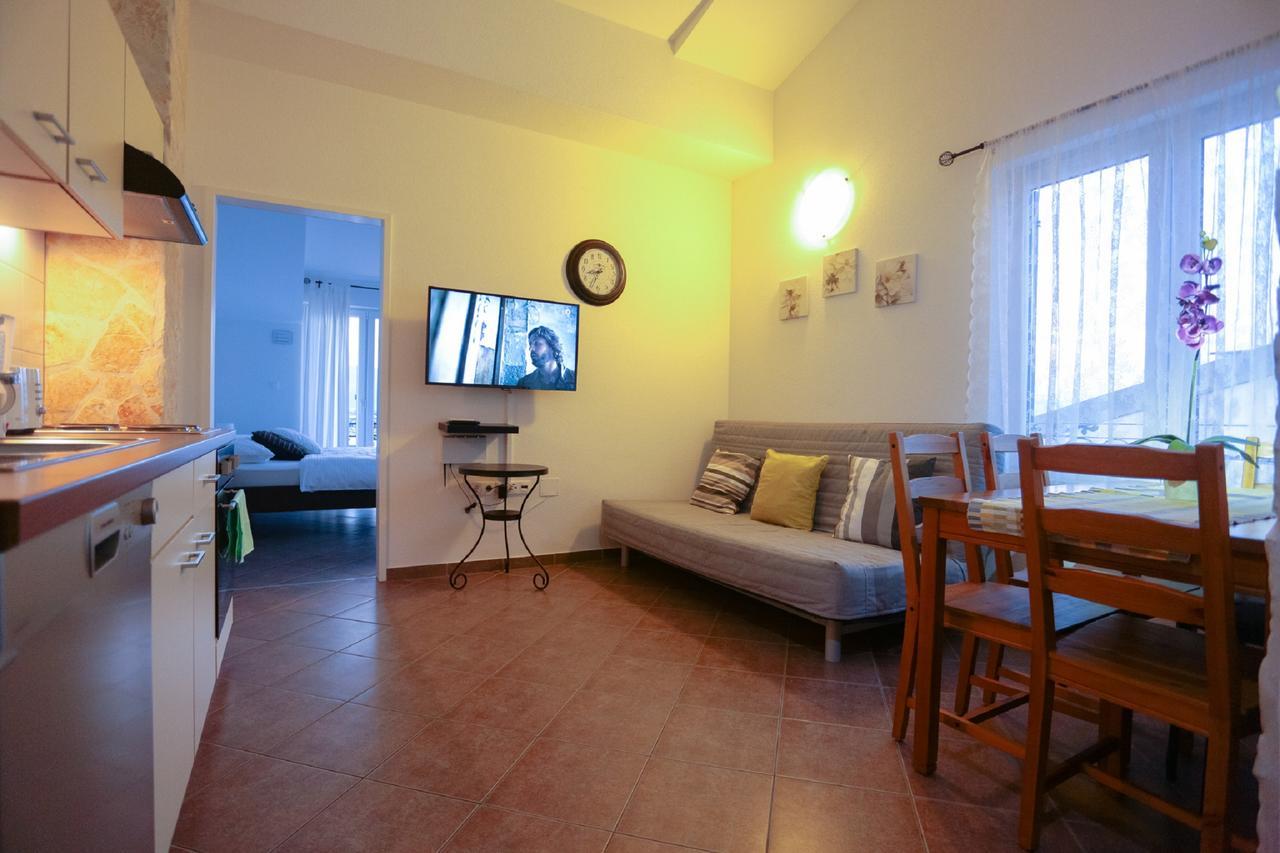Apartment Nanito Трогир Экстерьер фото