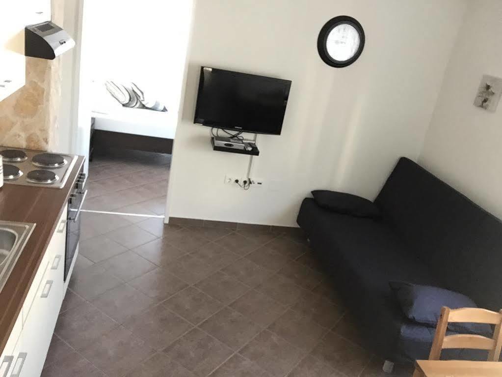 Apartment Nanito Трогир Экстерьер фото